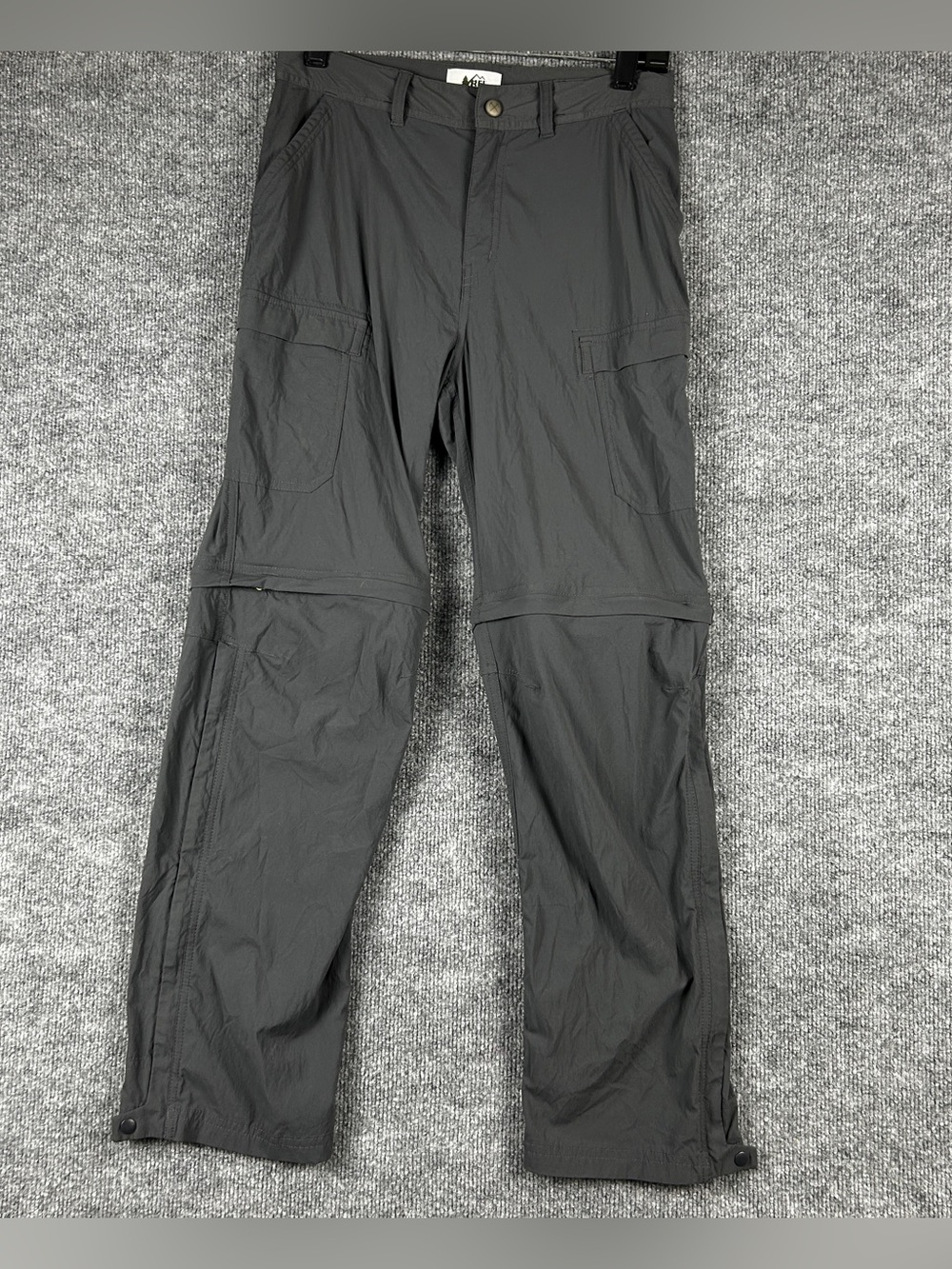 REI Co-op Grey Sahara Convertible Zip-Off Cargo Hiking Pants Size Youth L 14-16